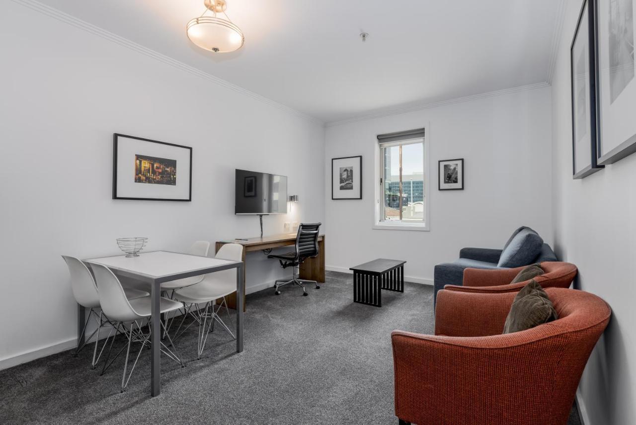 Alto On Bourke Hotel