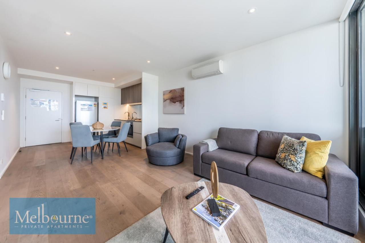 Private - Collins Street Waterfront, Docklands *