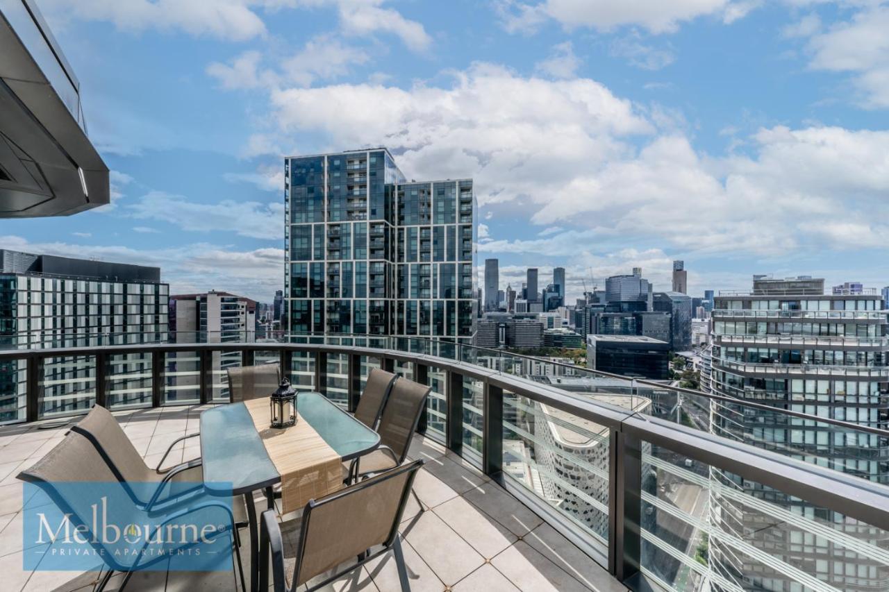 Private - Collins Street Waterfront, Docklands *