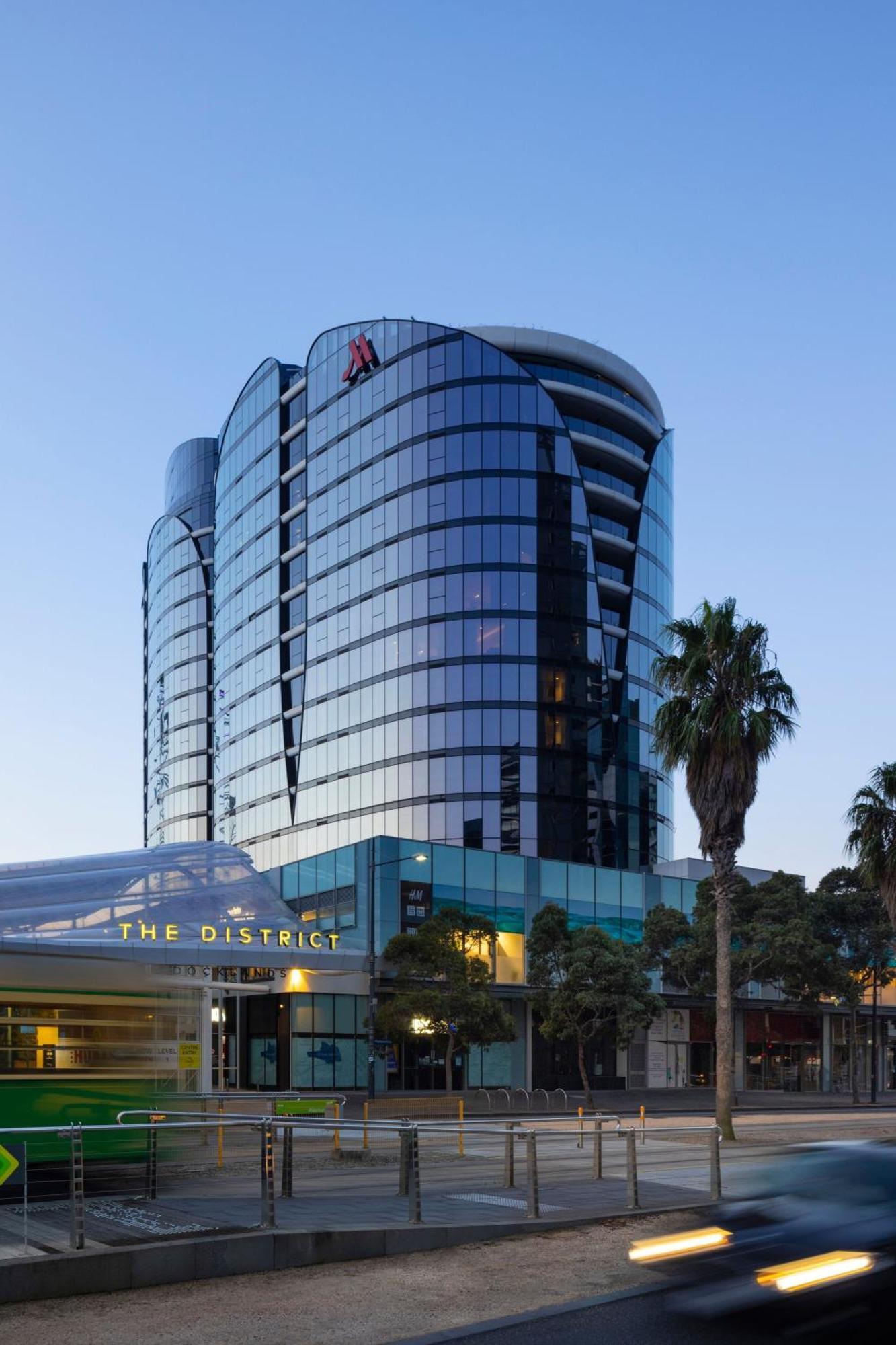 Marriott Docklands Hotel 5*