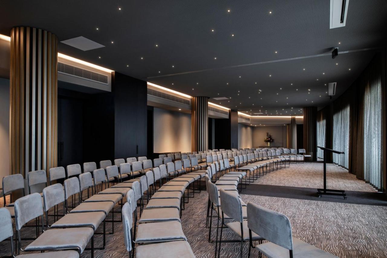 Marriott Docklands Hotel 5*