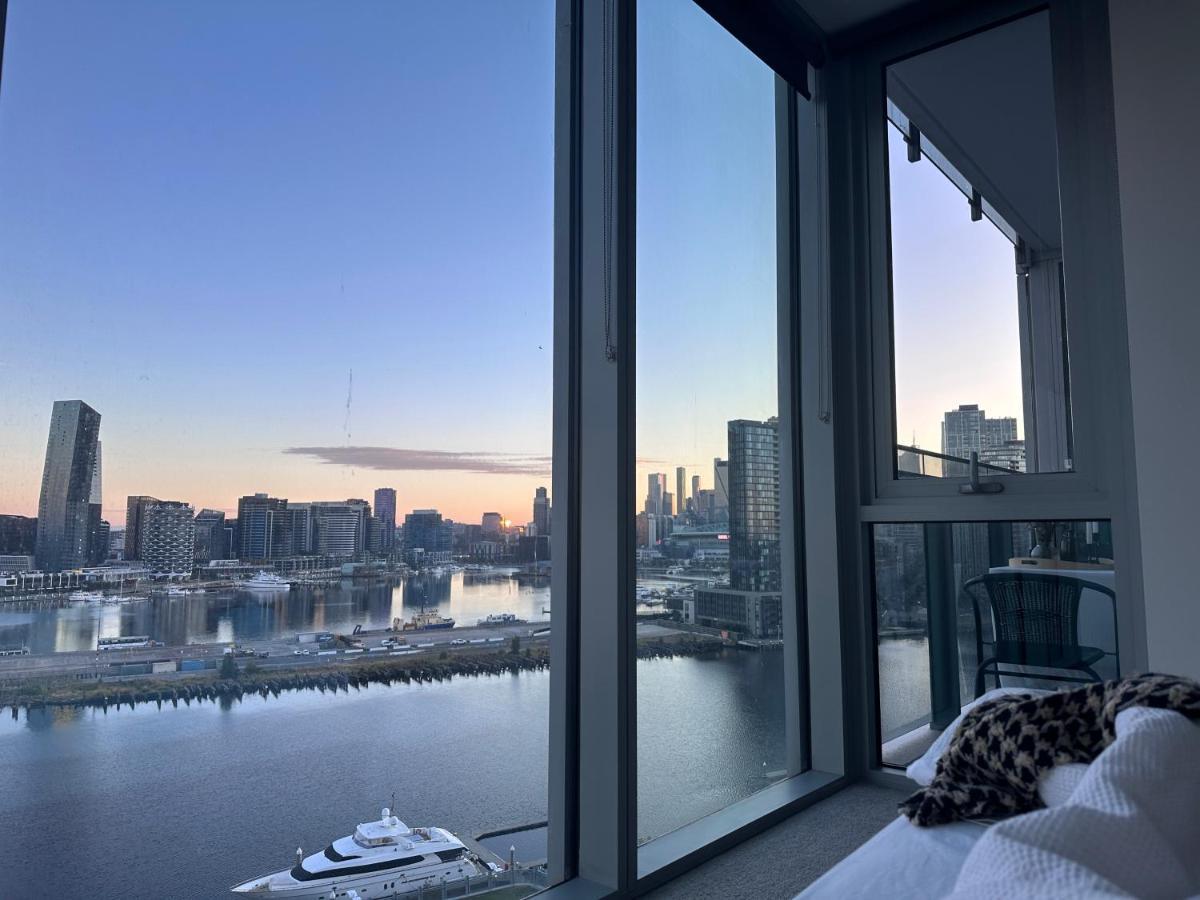 Sea View Apartment Melbourne