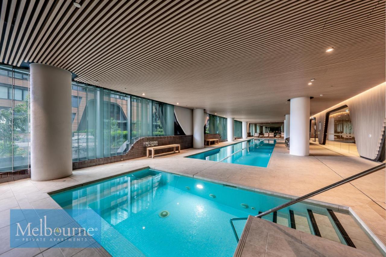 Private - Collins Street Waterfront, Docklands Apartment