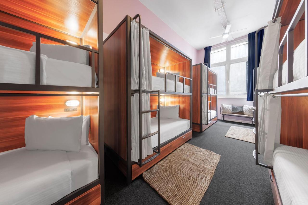Bounce - Formerly Roamer Hotel Melbourne