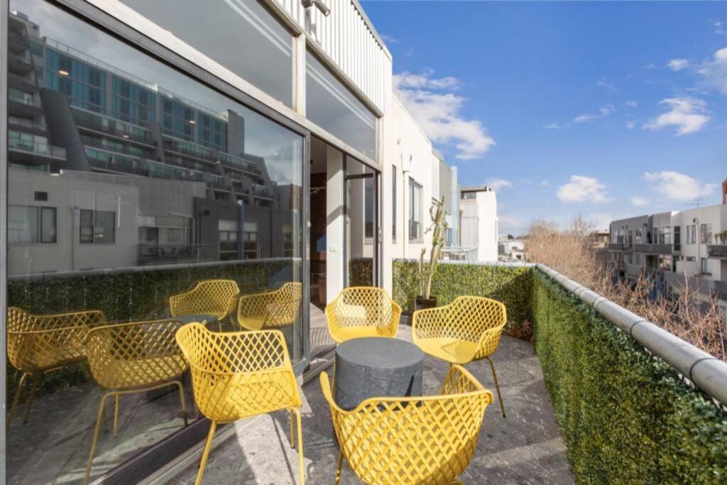 Staycentral - Stylish Light-filled Prahran Penthouse Melbourne