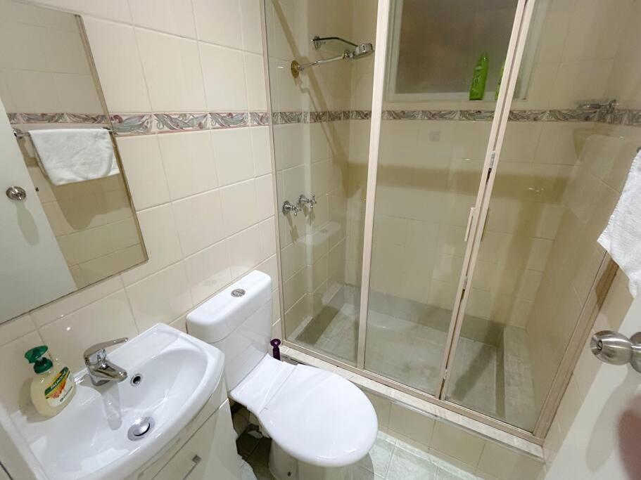 Budget - 105 Apartment *