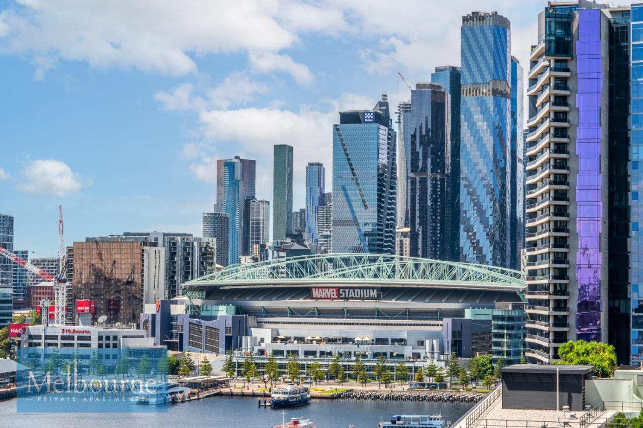 Private - Collins Wharf Waterfront, Docklands Apartment