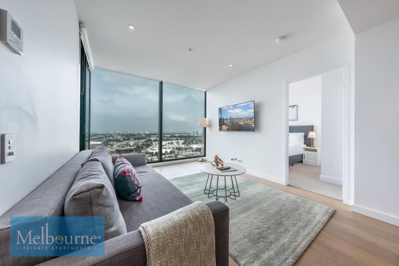 Private - Collins Wharf Waterfront, Docklands *