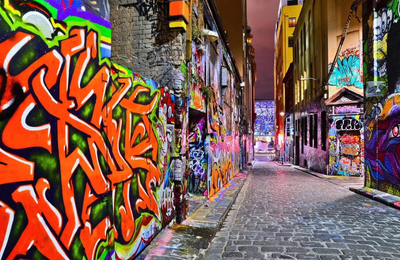 Metro On Bank Place Aparthotel Melbourne