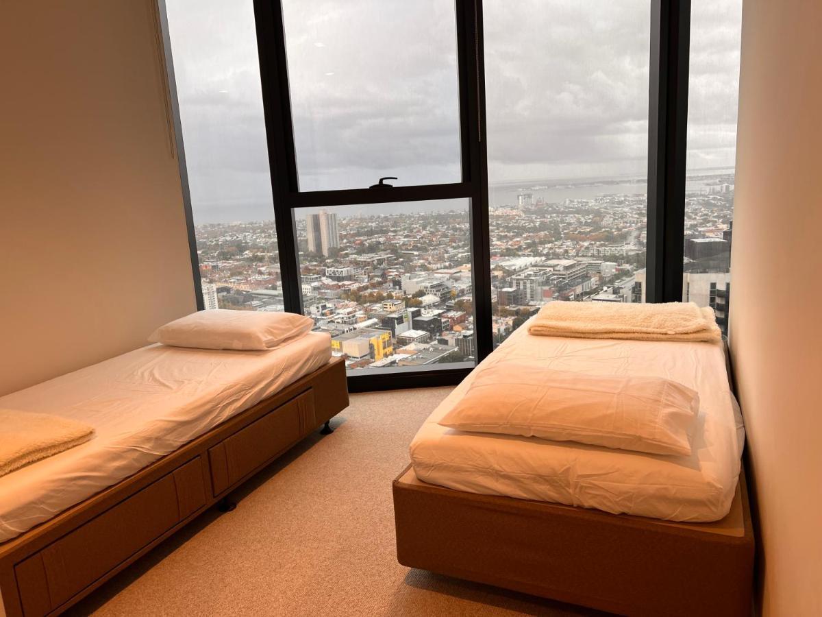 Lake View Apartment Melbourne