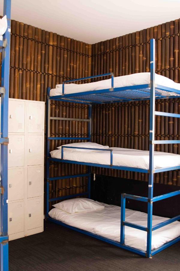 Hostel Bayside House