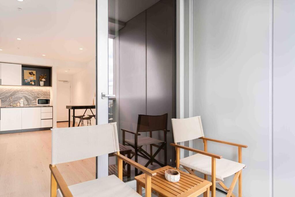 Prestigious 2b Unreal Harbour View #wsp37bb * Melbourne