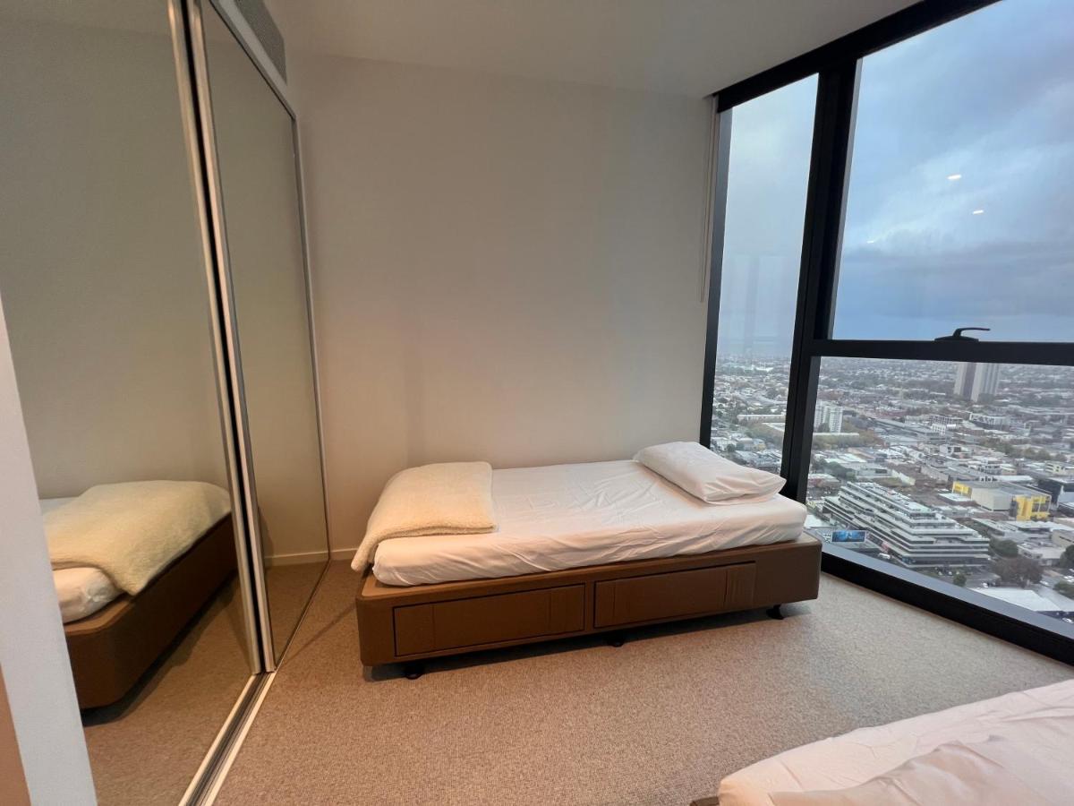 Lake View Apartment Melbourne