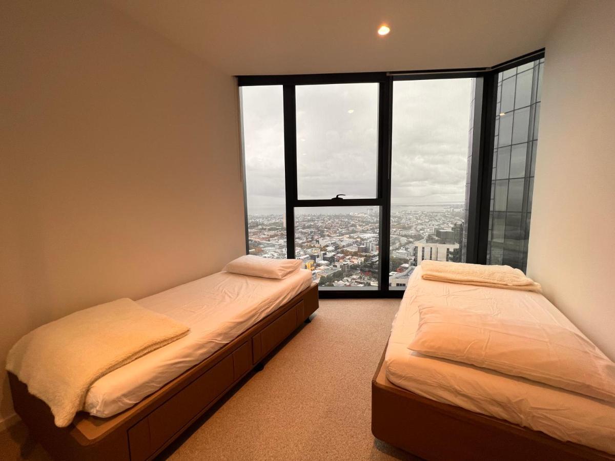 Lake View Melbourne