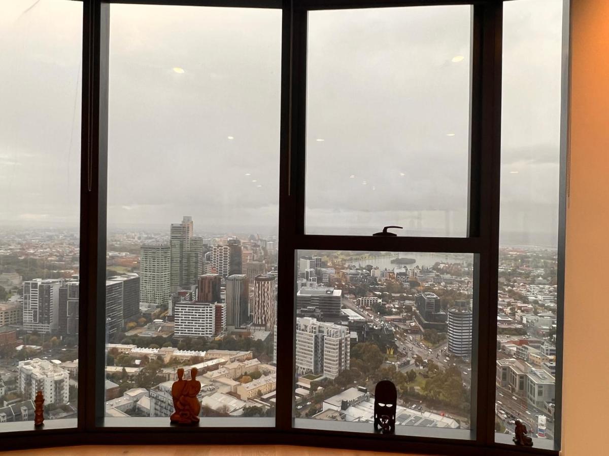Lake View Apartment Melbourne
