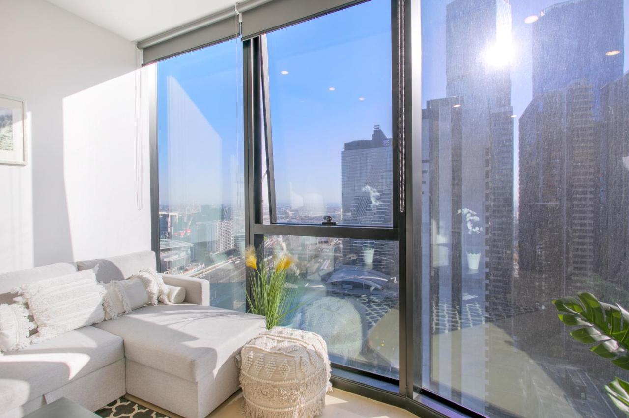 Rest Modern One Bedroom At Premier Tower Apartment
