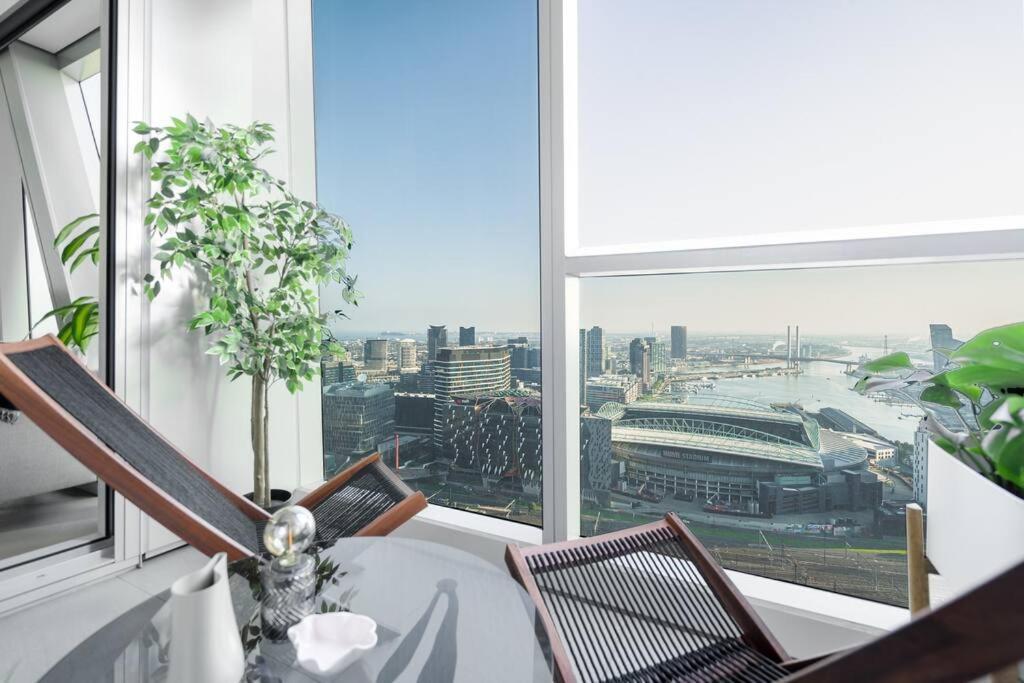 Prestigious 1b W Stunning Harbour View#wsp37a Apartment