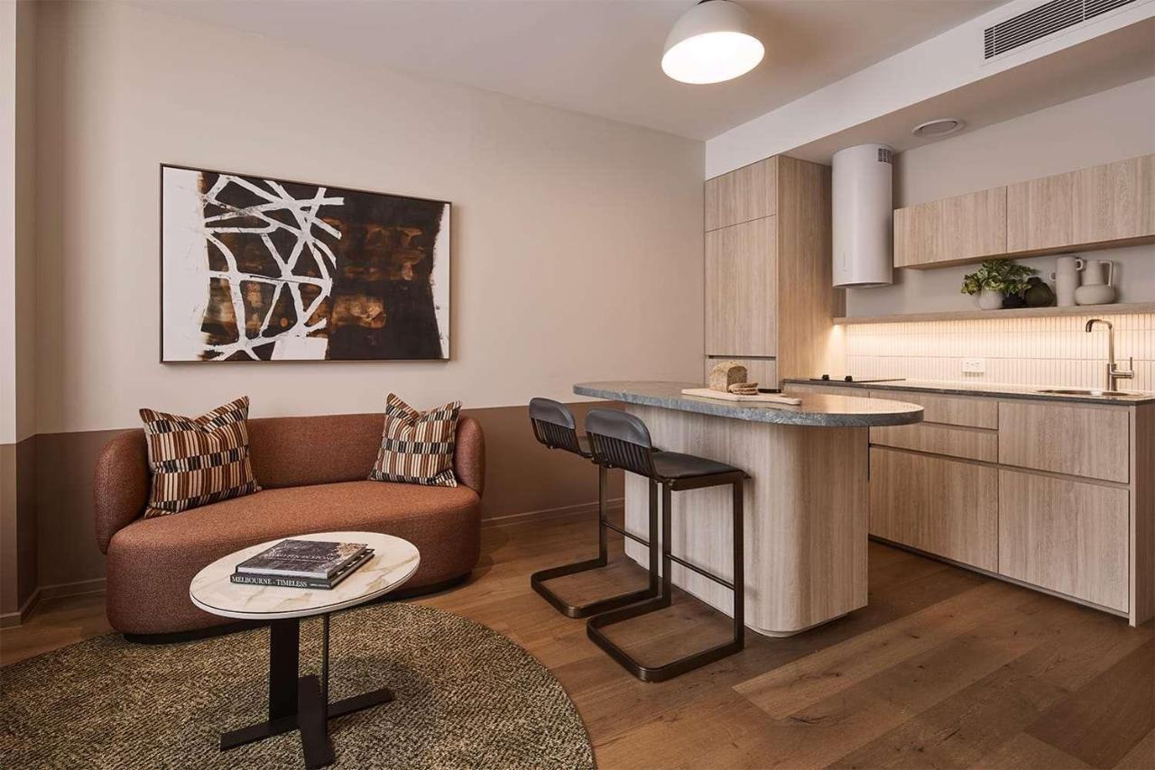 Rydges Hotel 4*
