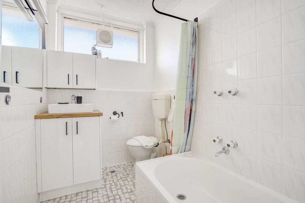 Sweet 1br In St Kilda *