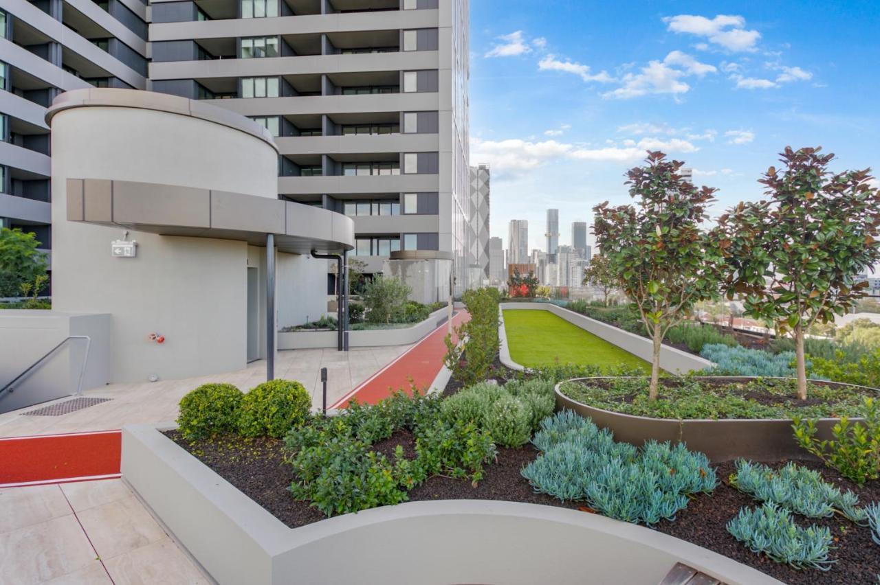 Rest Collection One Bedroom With Study * Melbourne