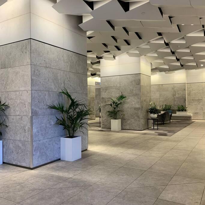 Apartment Cbd Spacious Two Bedrooms *