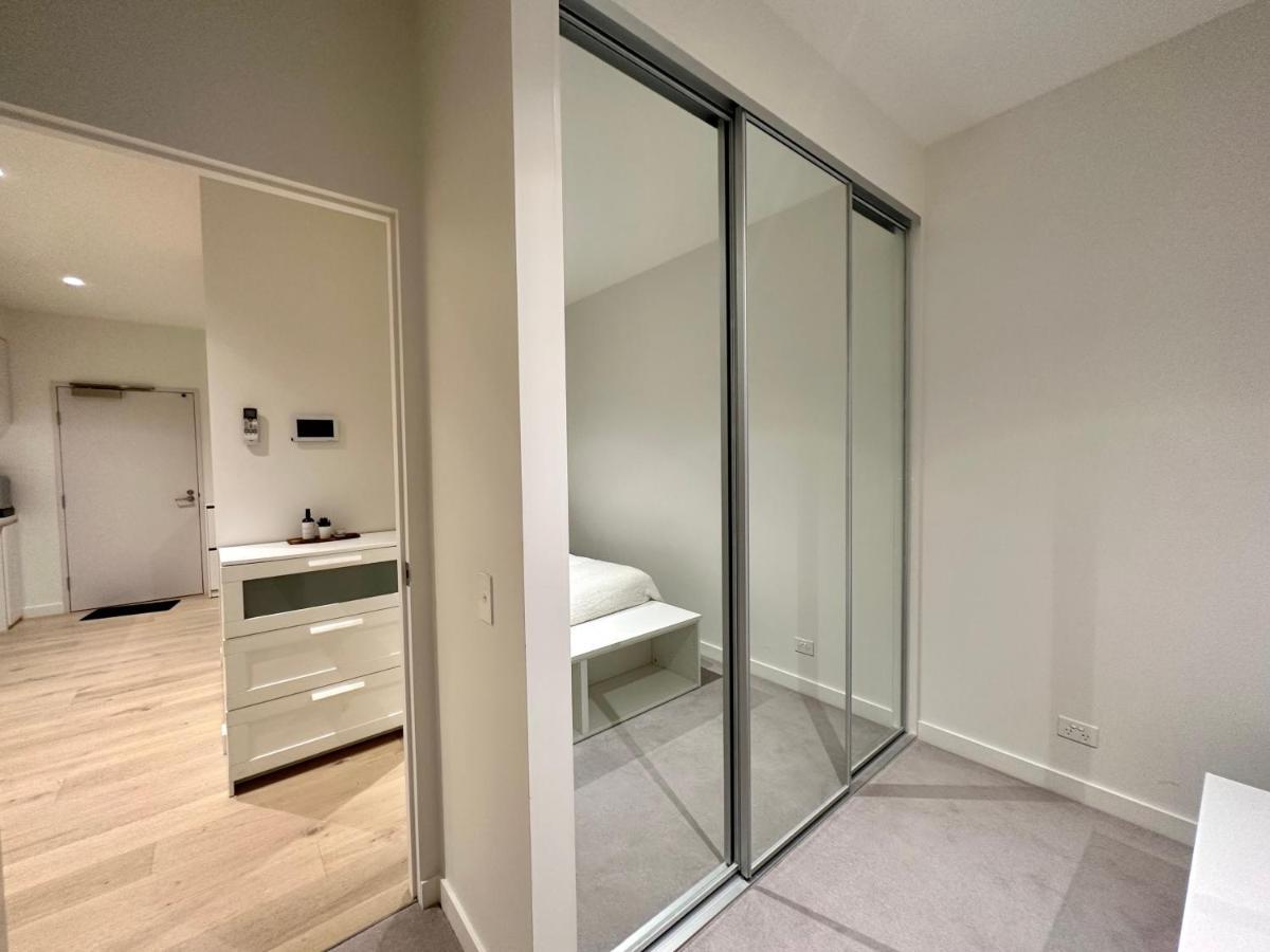 Apartment Rest Collection One Bedroom With Study Melbourne