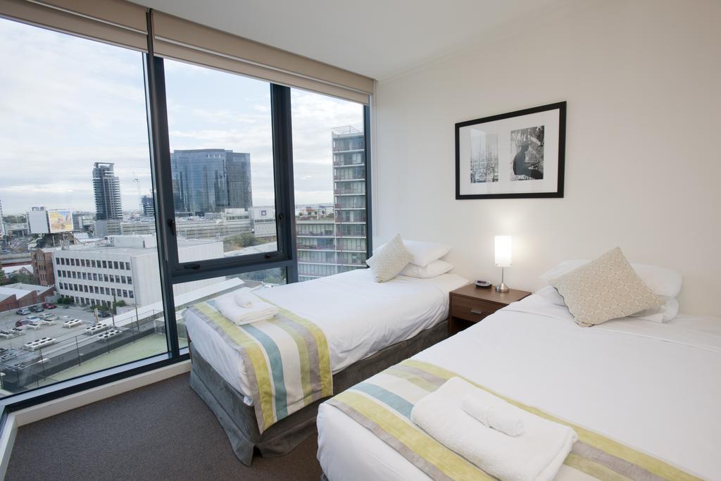 28 Nights Melbourne