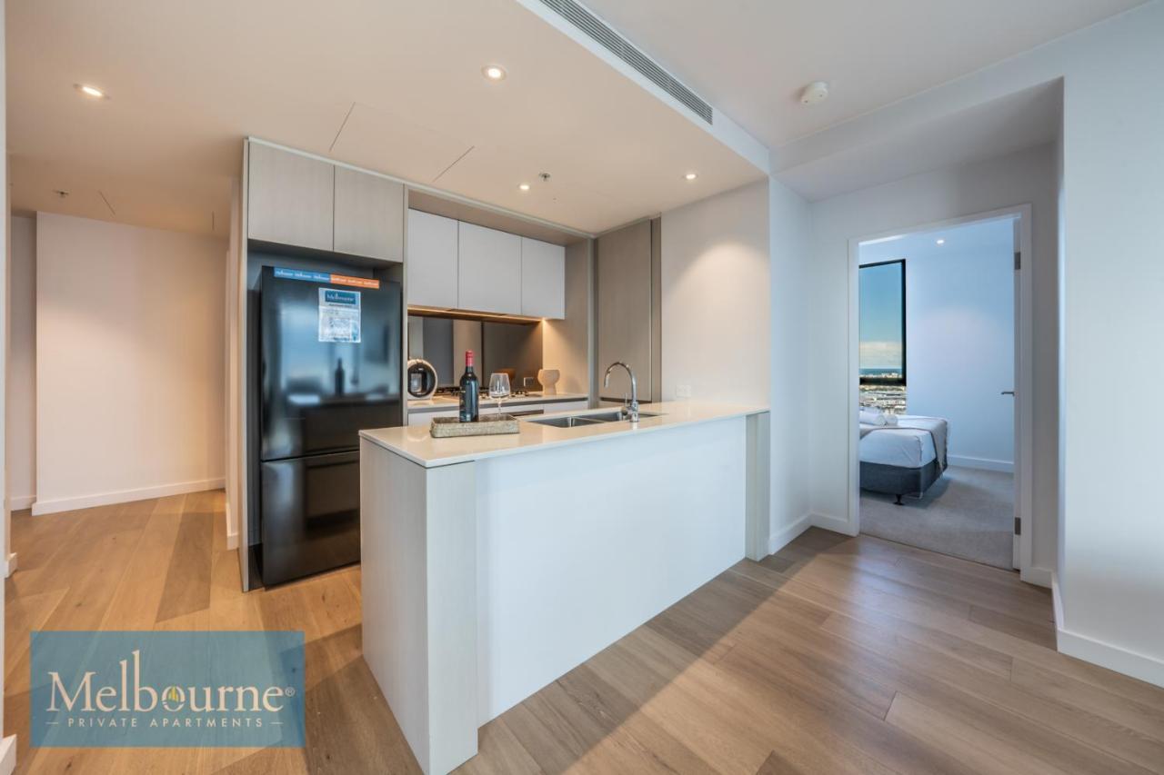Private - Collins Wharf Waterfront, Docklands *