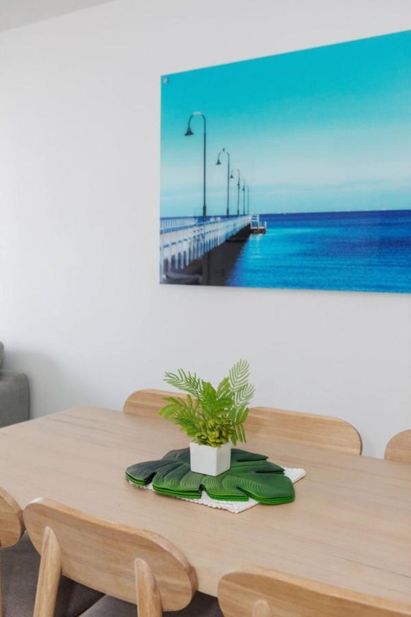 Beautiful 2br With Balcony Pool And Gym