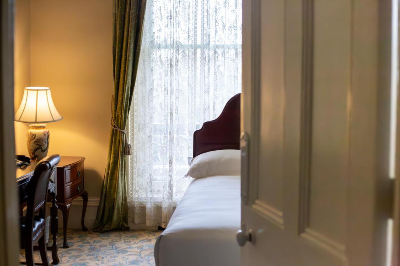 The Windsor 5* Melbourne