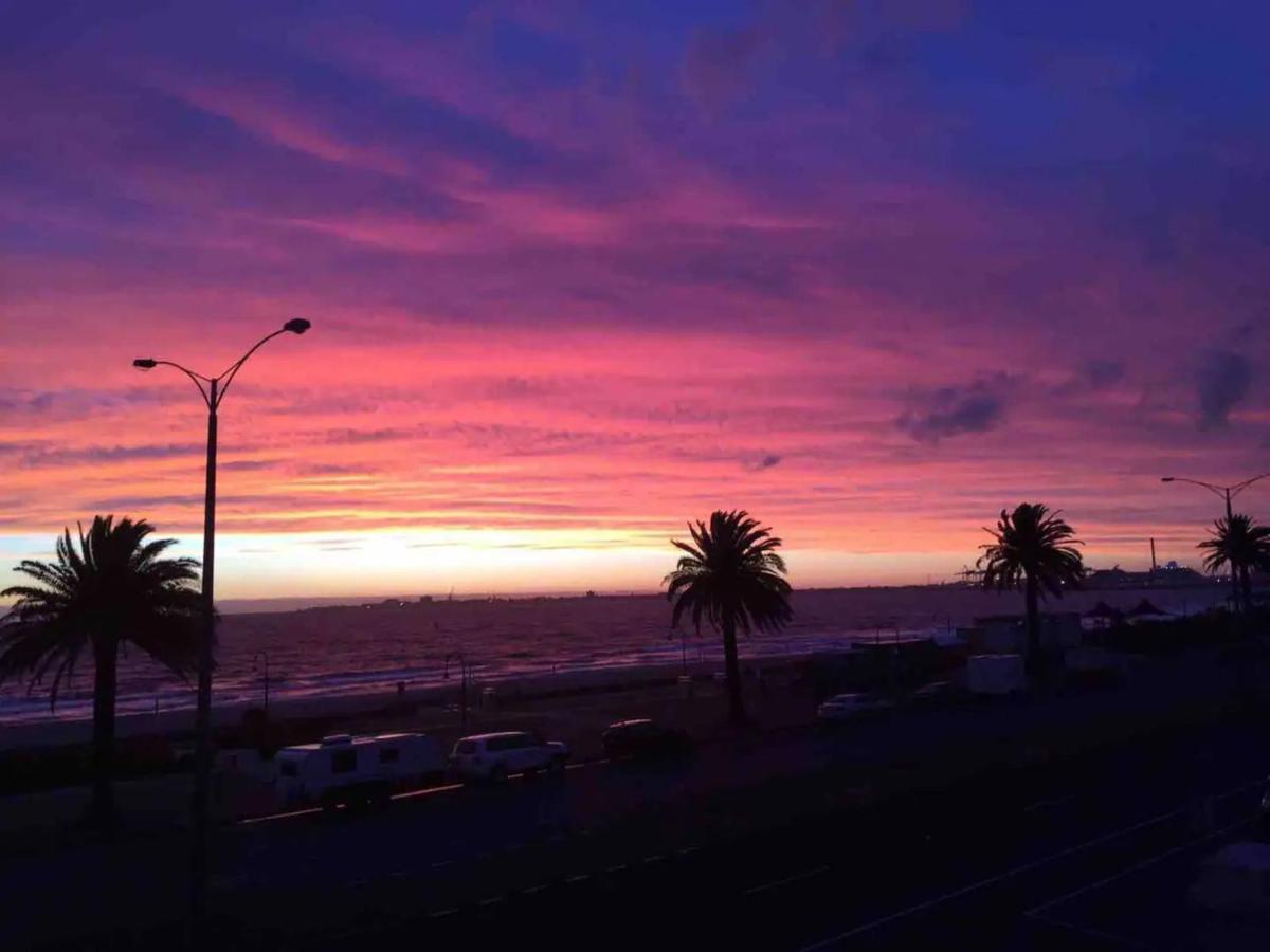 Park - Beachfront Bliss Holiday home Melbourne