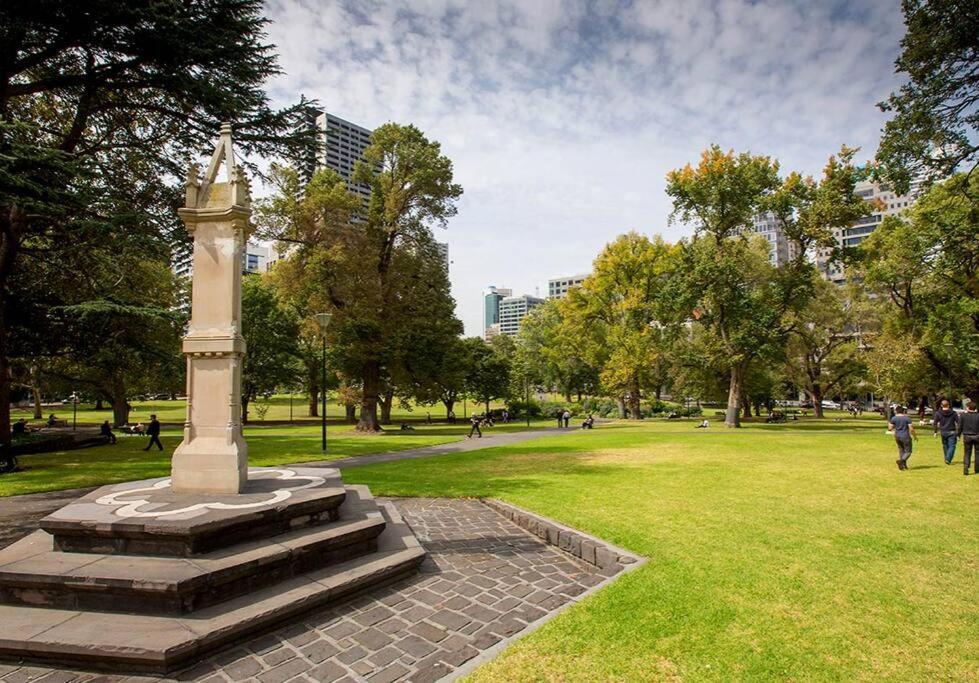 Apartment Cozy One Bed In The Heart Of Cbd Melbourne