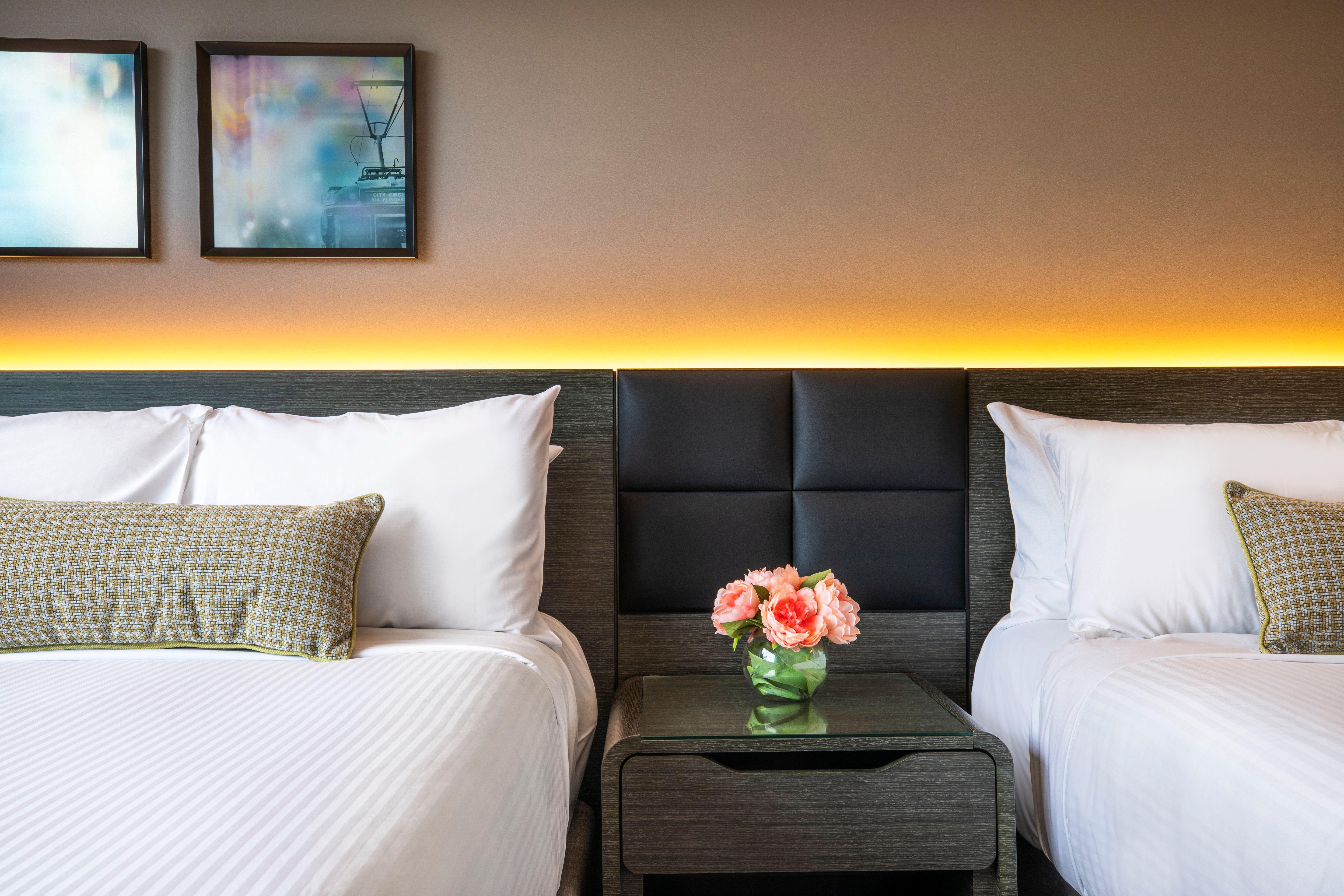 Crowne Plaza By Ihg 4*