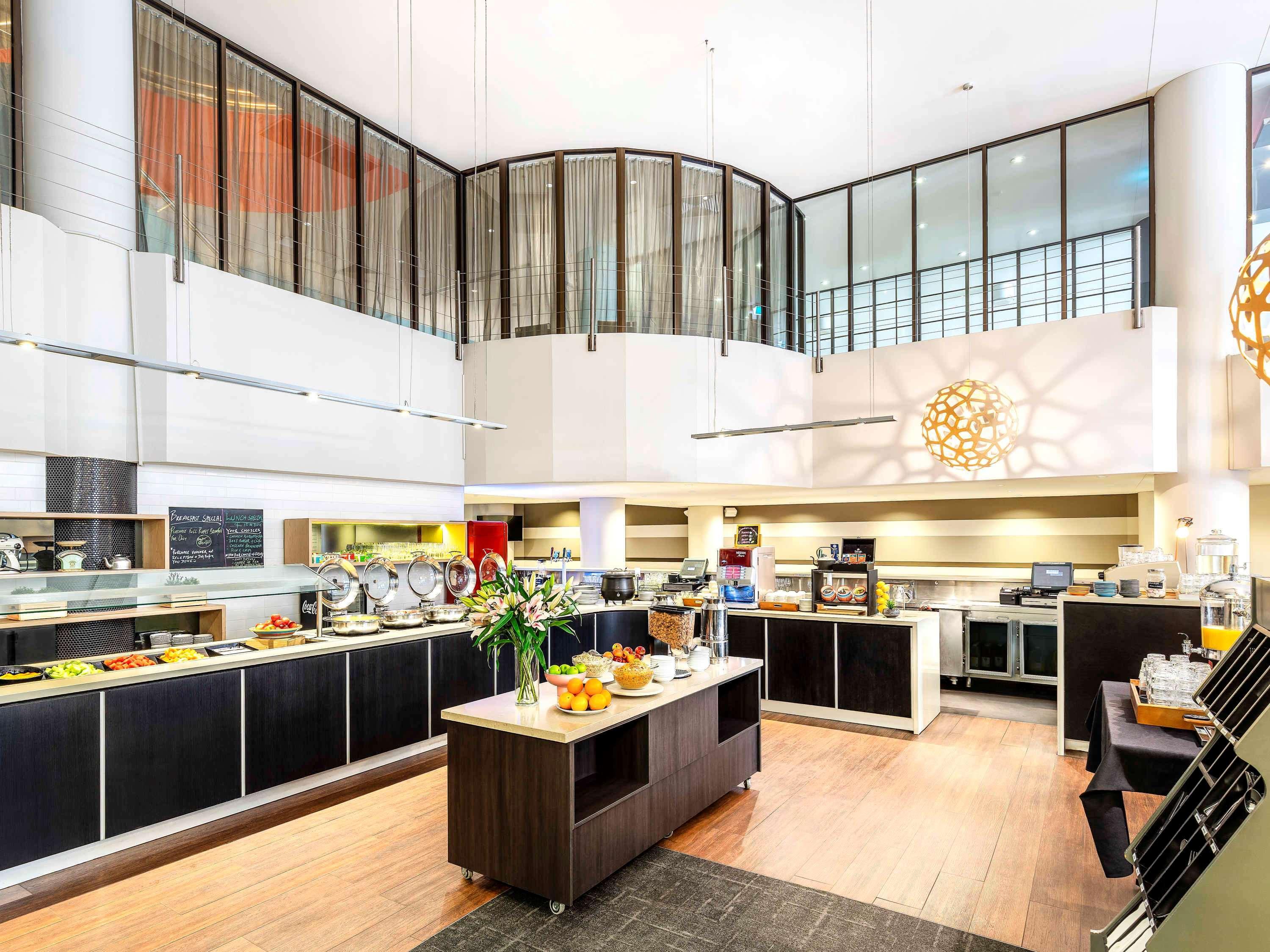 Aparthotel Ibis And 3*