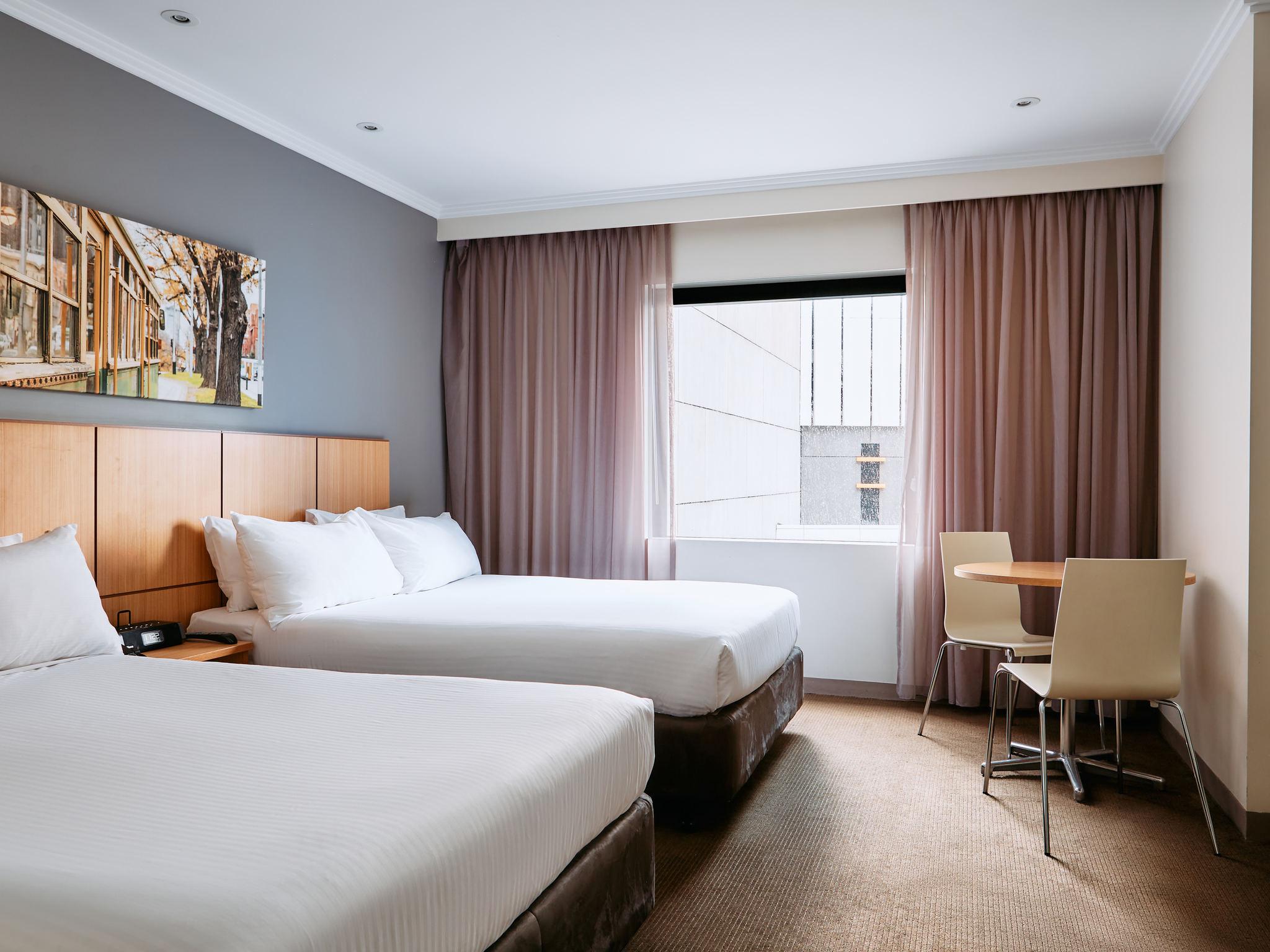 Mercure Southbank Hotel 4*