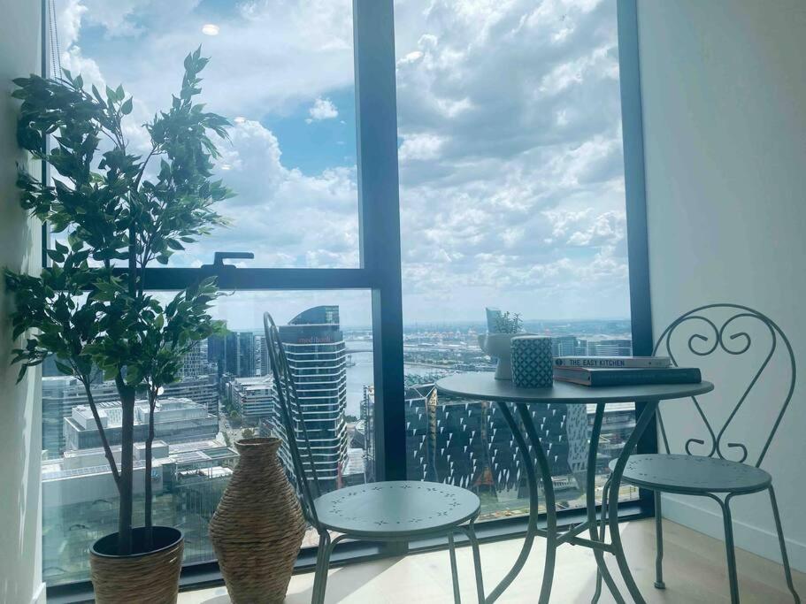 31st Floor! Amazing Sea View 2b2b@southern Cross *