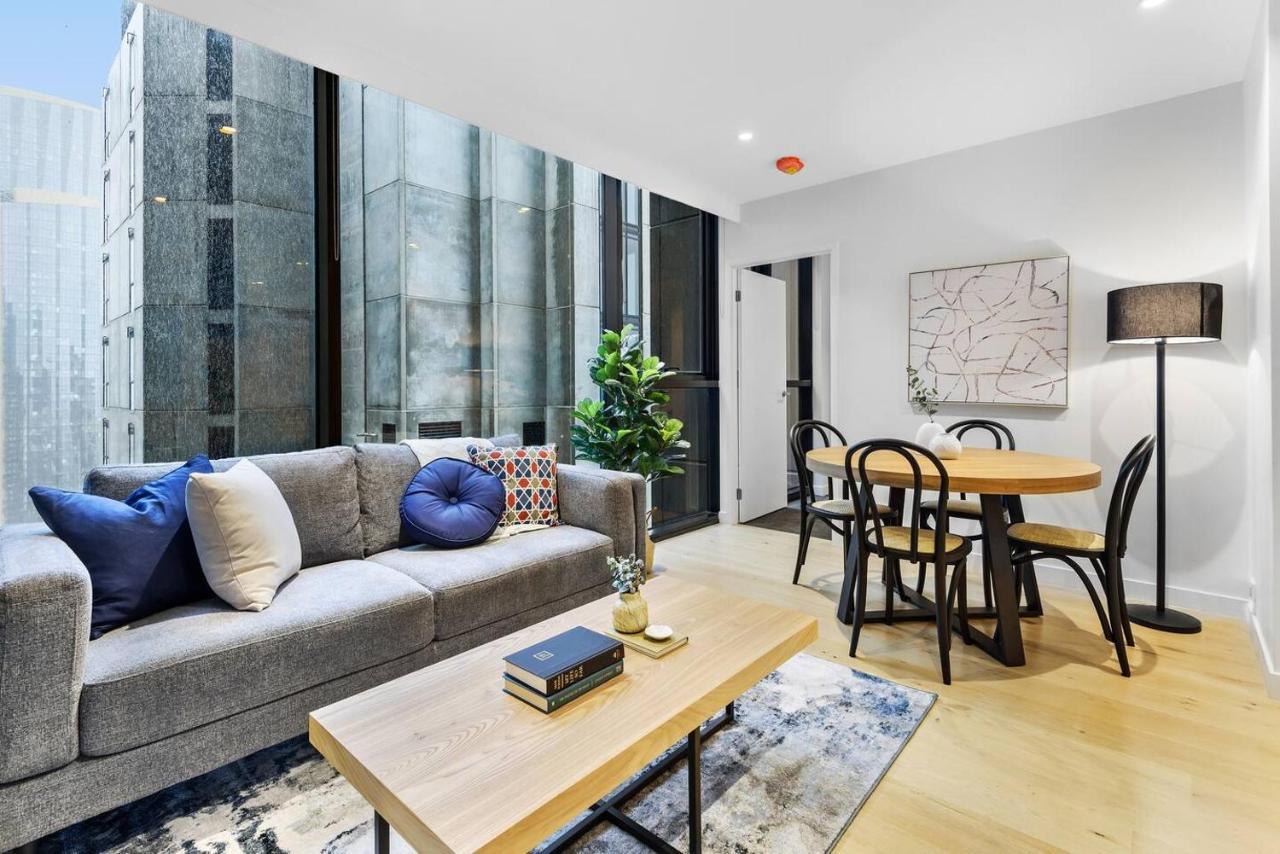 Apartment Slate Skies At Palladium - Urban Lifestyle With Pool *