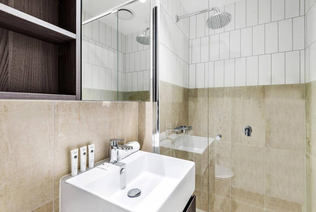 Slate Skies At Palladium - Urban Lifestyle With Pool Apartment *