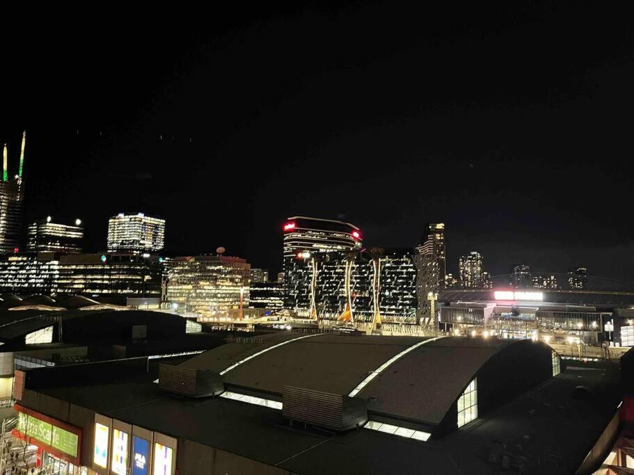 Luxury W/ Facilities, Views & Parking *