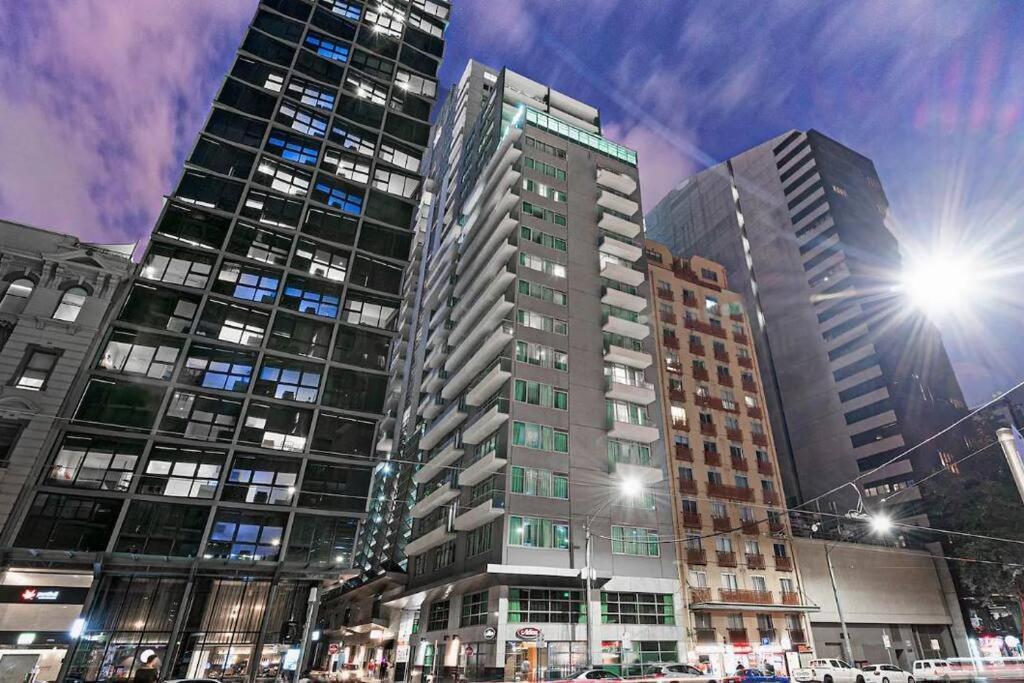 Apartment One Bedroom I Free Parking I Fabulous View