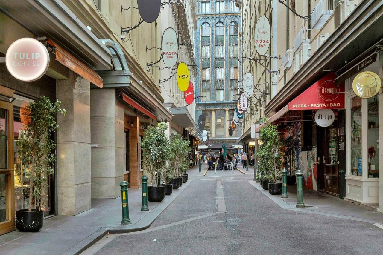 Retro Meets Industrial At Heritage Bond Store * Melbourne