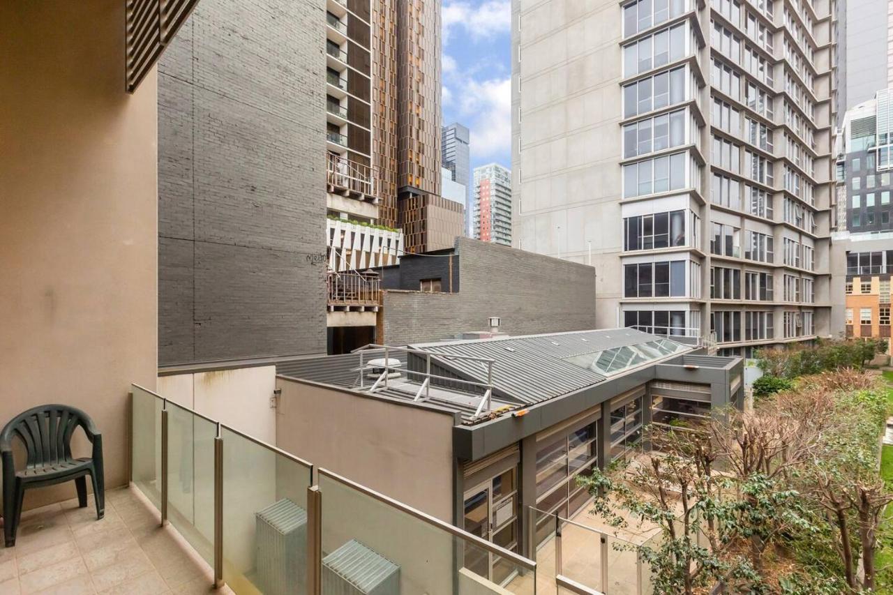 Apartment New York Lofted Cbd Retreat With Pool And Parking Melbourne