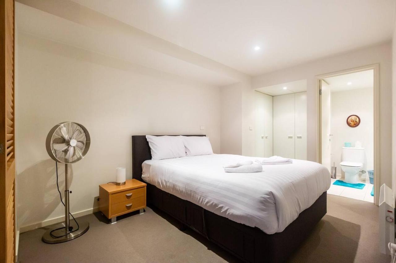 New York Lofted Cbd Retreat With Pool And Parking Apartment *