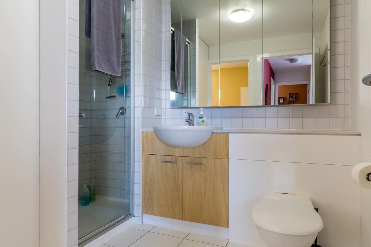 'fitzroy Max' Easygoing Urban Pad Off Brunswick St Apartment Melbourne
