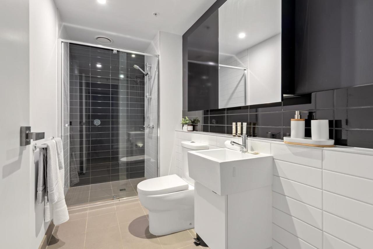 Apartment Simply By Ready Set