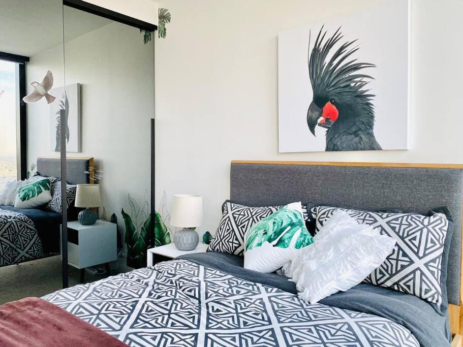 Apartment Contemporary 2br In Melb-collins House#ch43 *