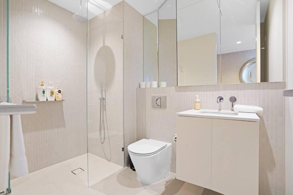 Glamorous 2b Southbank Lv45#msq45 * Melbourne