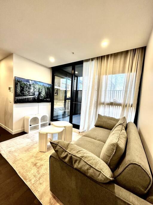 Apartment Anthem Stylish 1br - With Top Amenities And Easy Airport Access