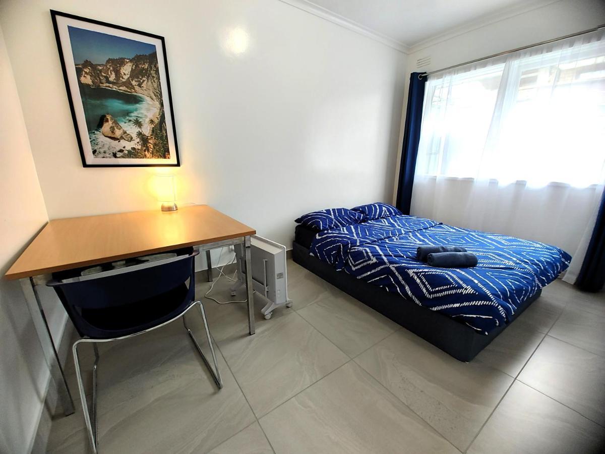 Promo!!! 2-bedroom Near Airport, Train Station! Melbourne