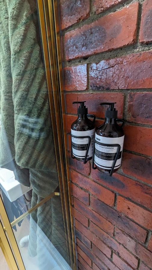 Chic One-bedroom Studio In The Heart Of Elsternwick Guest house